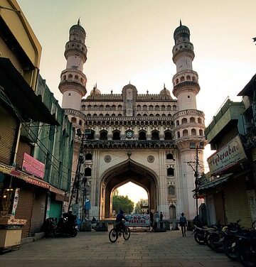 Discover Hyderabad History, Biryani And Tech