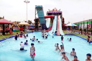 Splash water park
