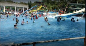 Queens Land Amusement & Waterpark