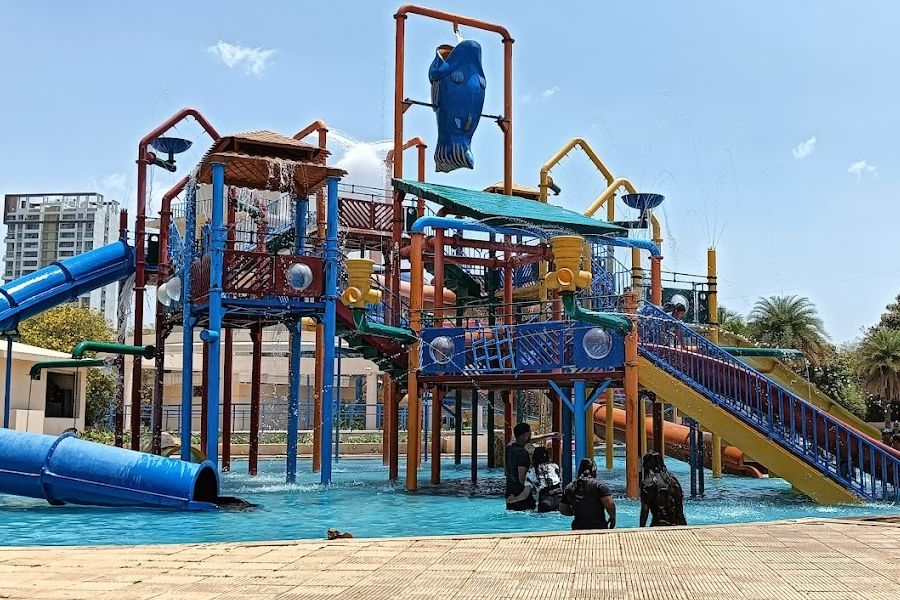 water park