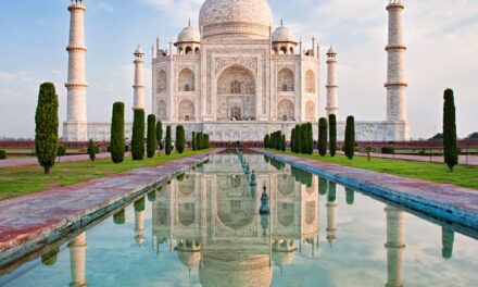 Taj Mahal-The Heart of India