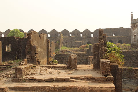 Majestic Janjira Fort: The Invincible Island Citade