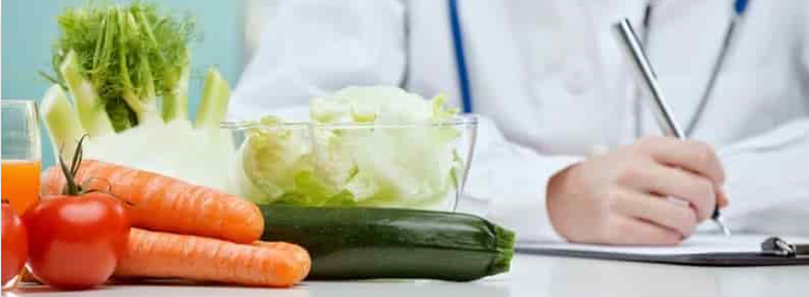 DIETICIAN