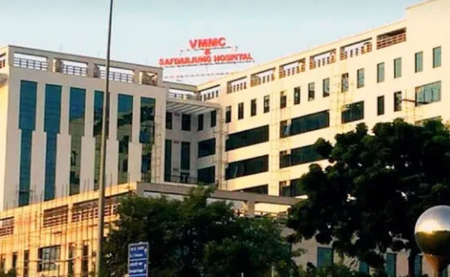 best hospital safdarjung in delhi