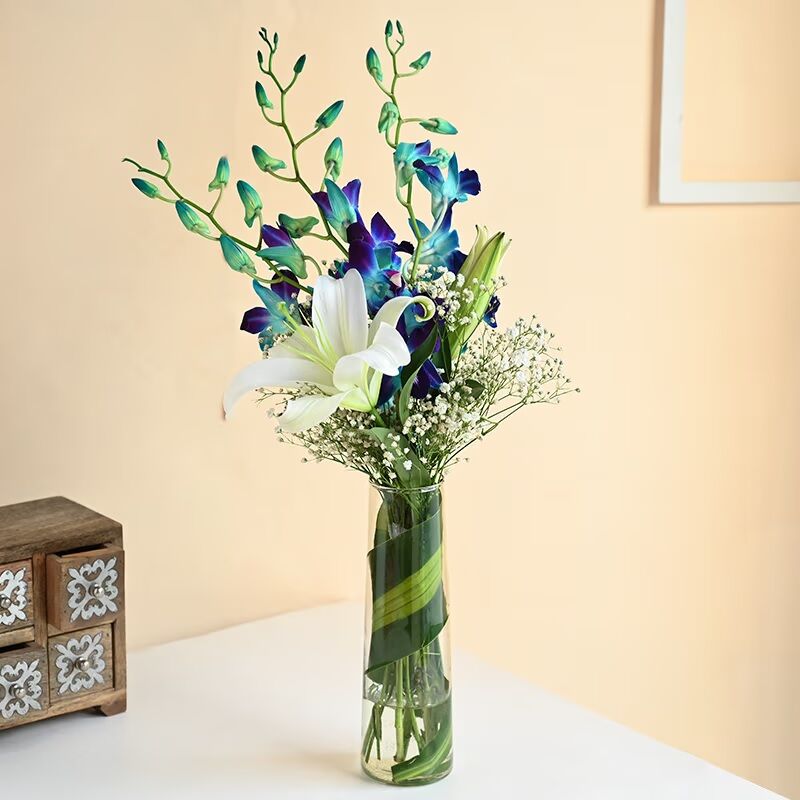 orchids-and-lilies-in-vase