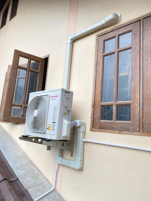 Window-AC-Repair-Services-Vikaspuri-Near-PVR