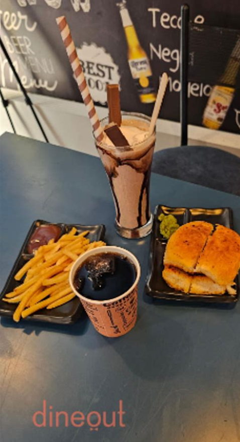 CAFE COFFEE TIME