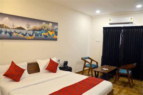 S K S Hotel