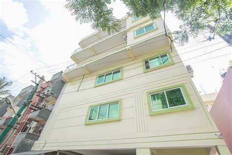 Fabhotel Sree Sai Suites