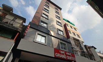 Hotel Grand Suites