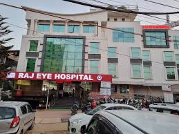 Raj Eye Care optical store stylish eyeglasses collection