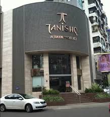 Tanishq Jewellery Surat showroom exterior