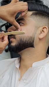 Gujrat Hair Cutting Salon in Mumbai