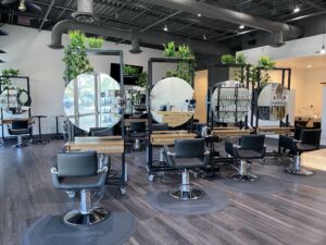 Sameer Hair Salon in Delhi
